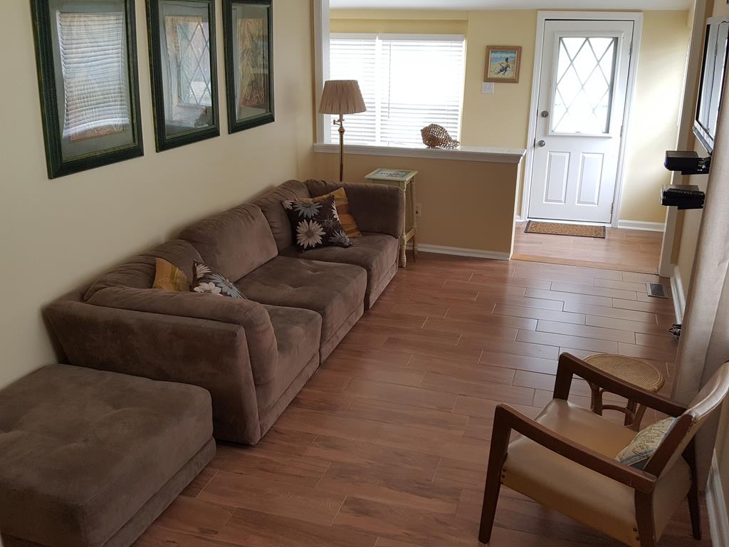 209 EAST GARFIELD AVENUE MAIN HOUSE WILDWOOD RENTALS OFFERED BY